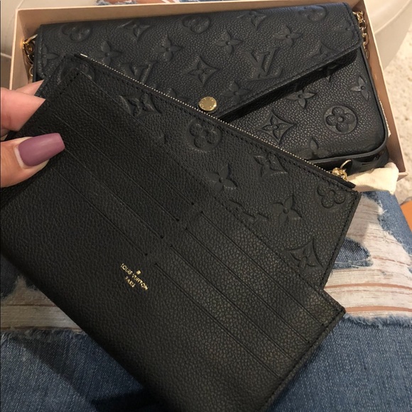 Louis Vuitton Pochette - Picture 2 of 5